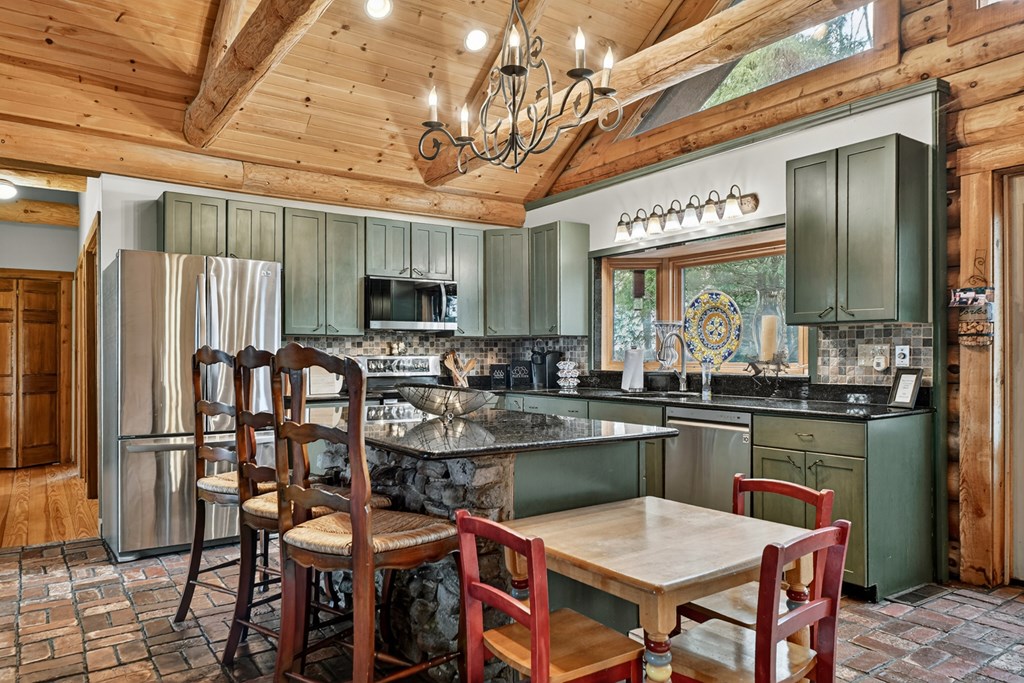 260 Observation Lane Blue Ridge, GA 30513 - Photo 32 of 100