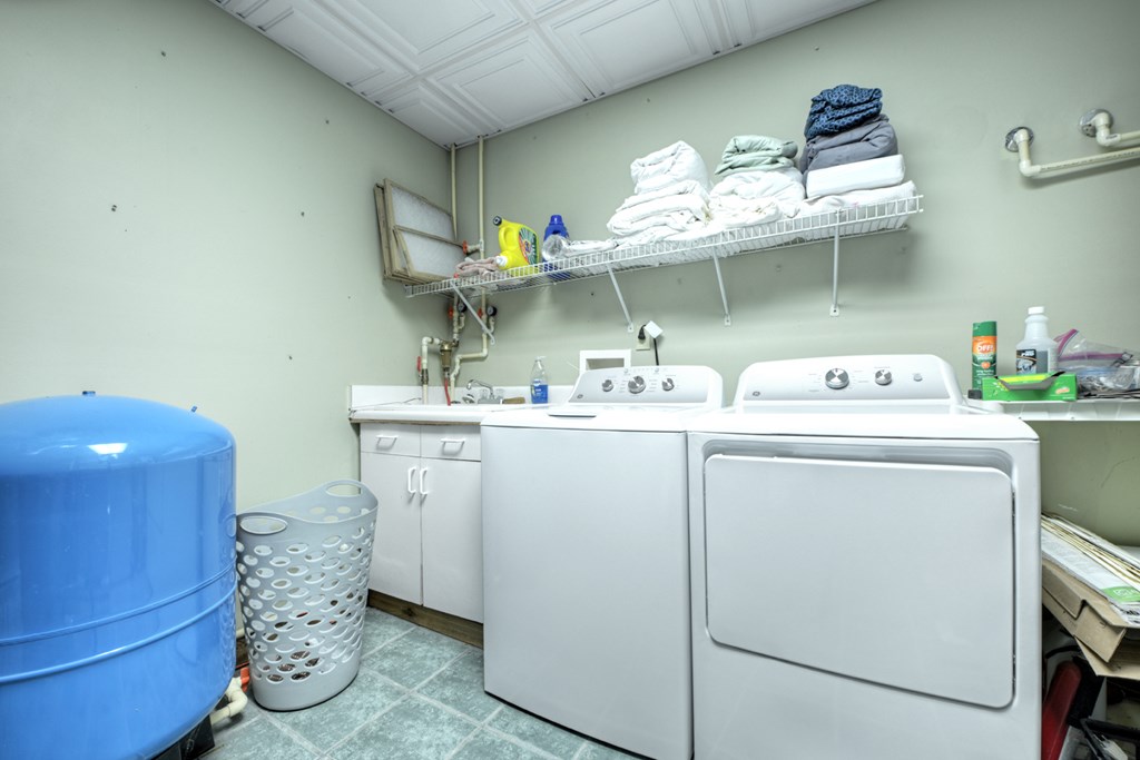 260 Observation Lane Blue Ridge, GA 30513 - Photo 60 of 100 a utility room with dryer and washer