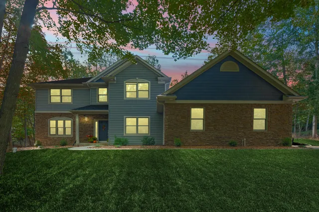 $725,000 | 1560 Stonecreek Drive, Niles, MI 49120