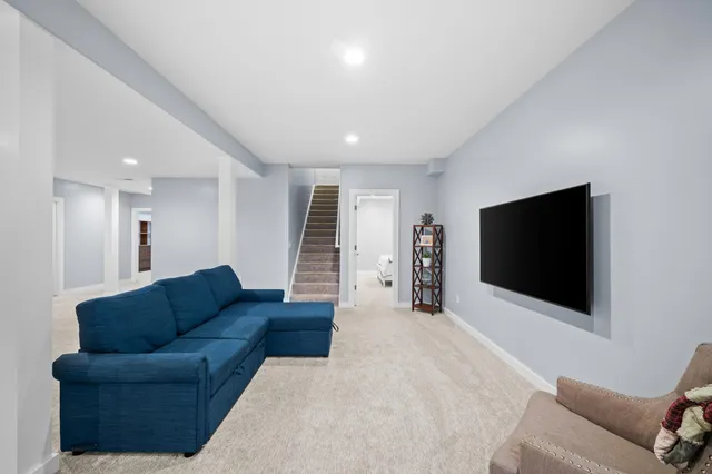 $725,000 | 1560 Stonecreek Drive, Niles, MI 49120