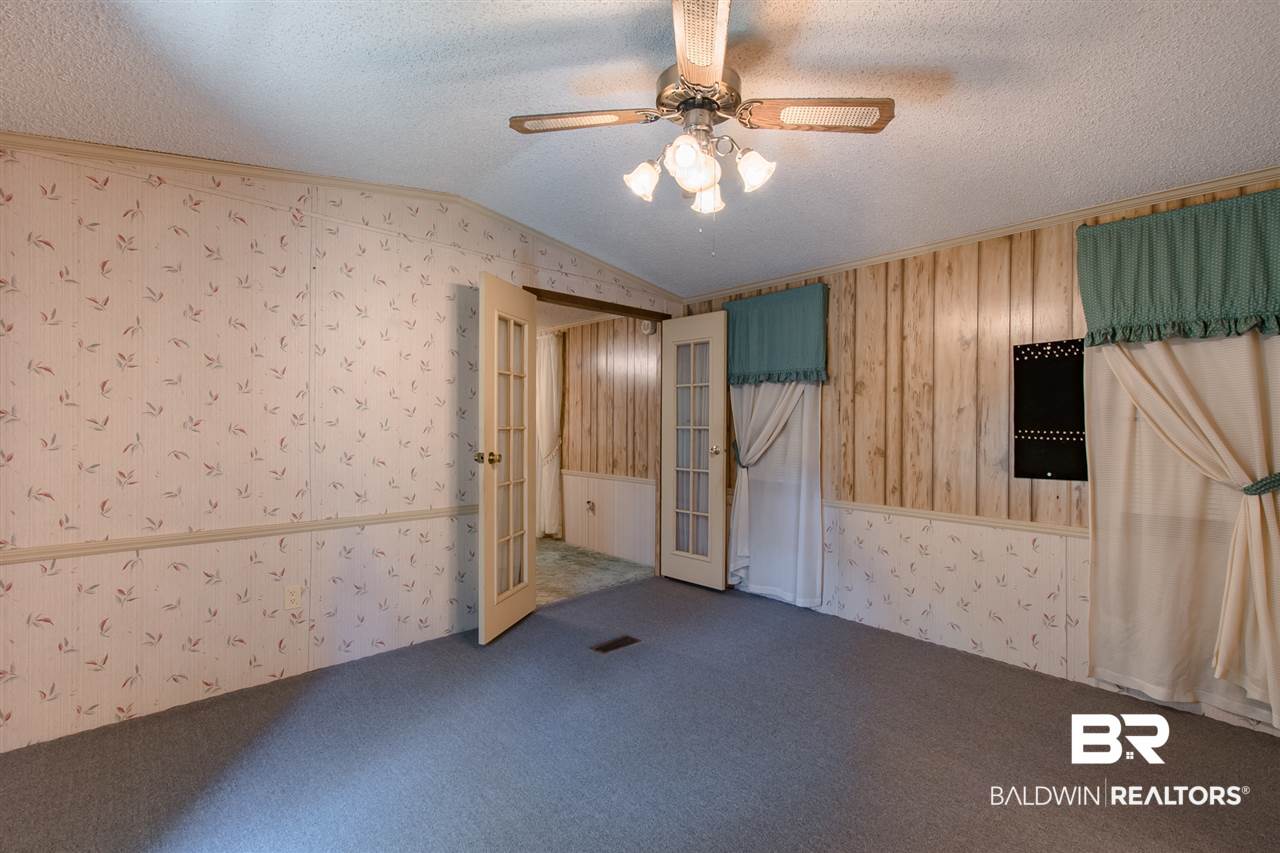19253 North East River Road Silverhill, AL 36576 - Photo 28 of 49 Ceiling Fan
