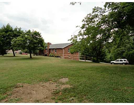 182 Garber Road Washington, PA 15301 - Photo 14 of 18 Exterior Back.