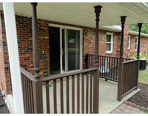 182 Garber Road Washington, PA 15301 - Photo 8 of 18 Patio/Deck.
