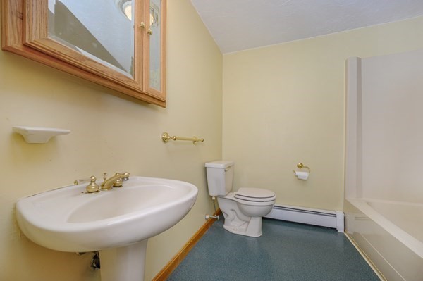 212 Lower Gore Road Webster, MA 01570 - Photo 27 of 36