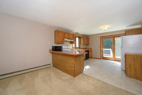 212 Lower Gore Road Webster, MA 01570 - Photo 7 of 36