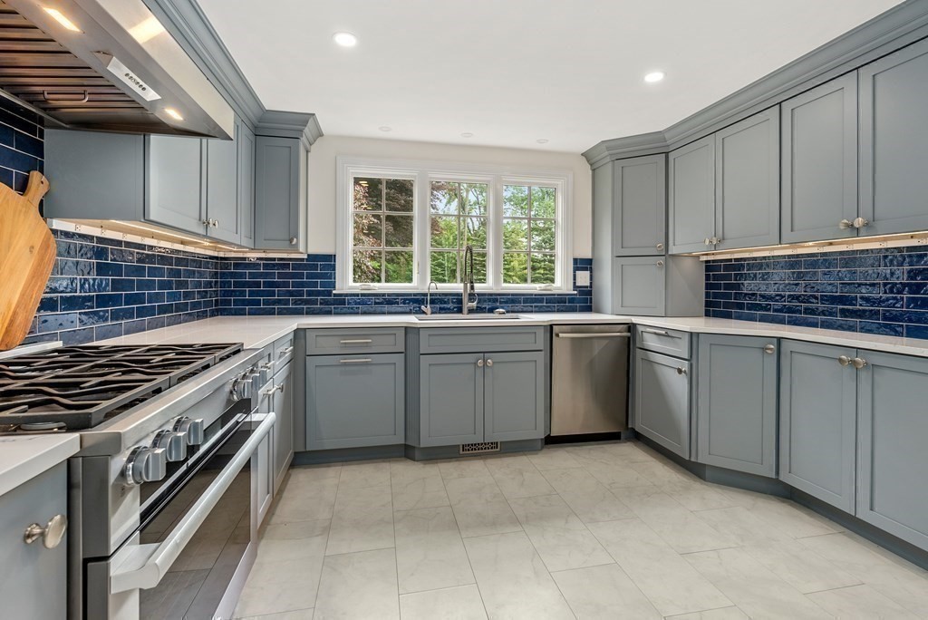 24 Granite Street Hopkinton, MA 01748 - Photo 6 of 21