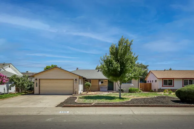 a house view with a outdoor space