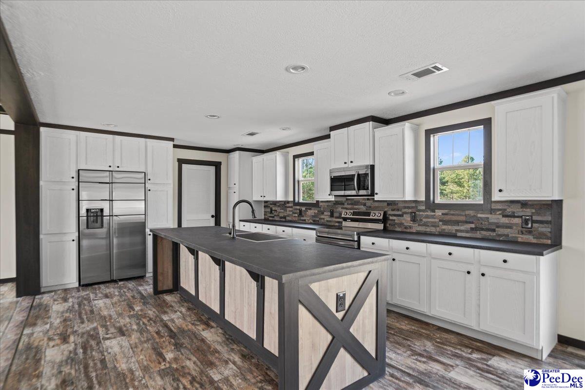 6493 Airport Road Mount Croghan, SC 29727 - Photo 10 of 36 Gallery Image 10