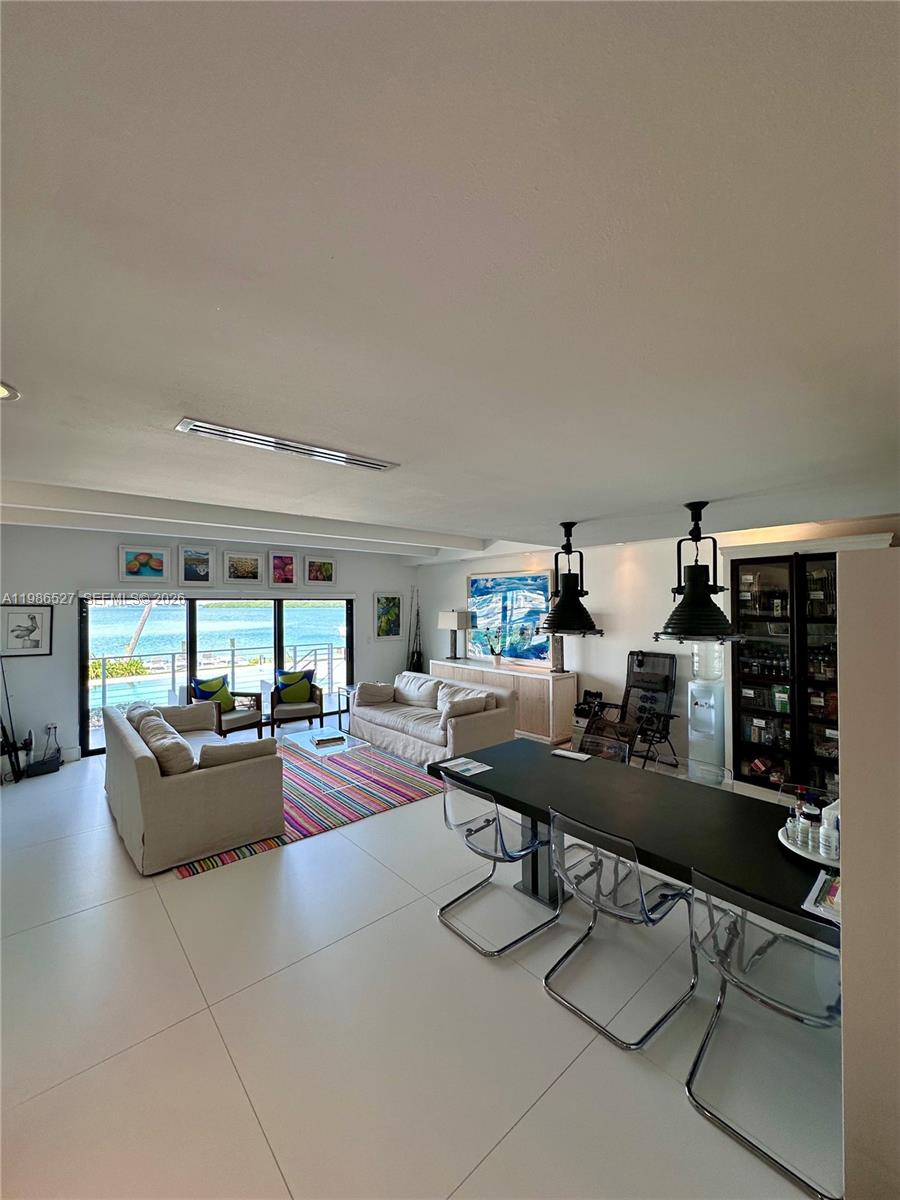 166 Harbor Drive, Unit 6B Key Biscayne, FL 33149 - Photo 6 of 32