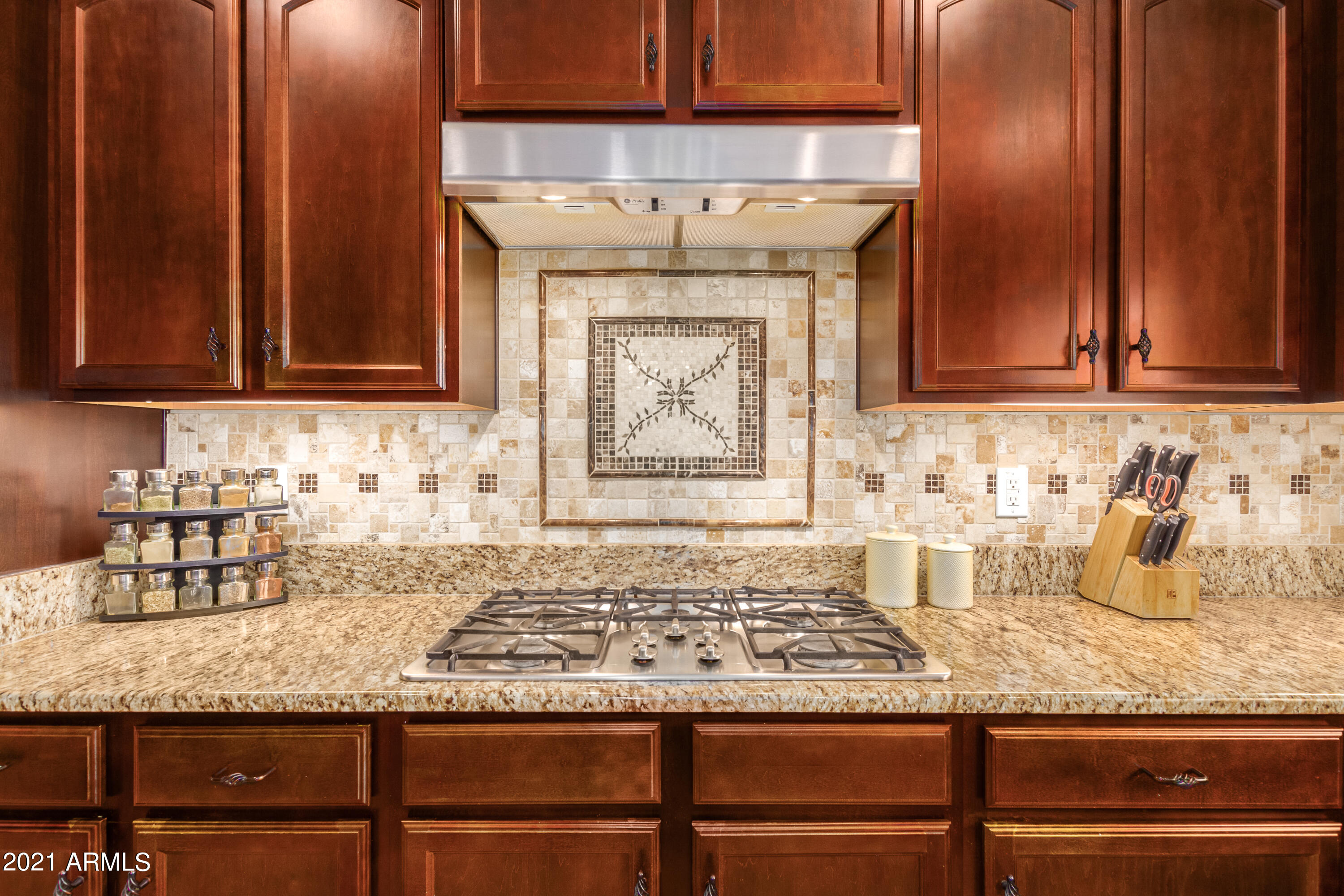 4033 East Hashknife Road Phoenix, AZ 85050 - Photo 14 of 40 15 - Hashknife