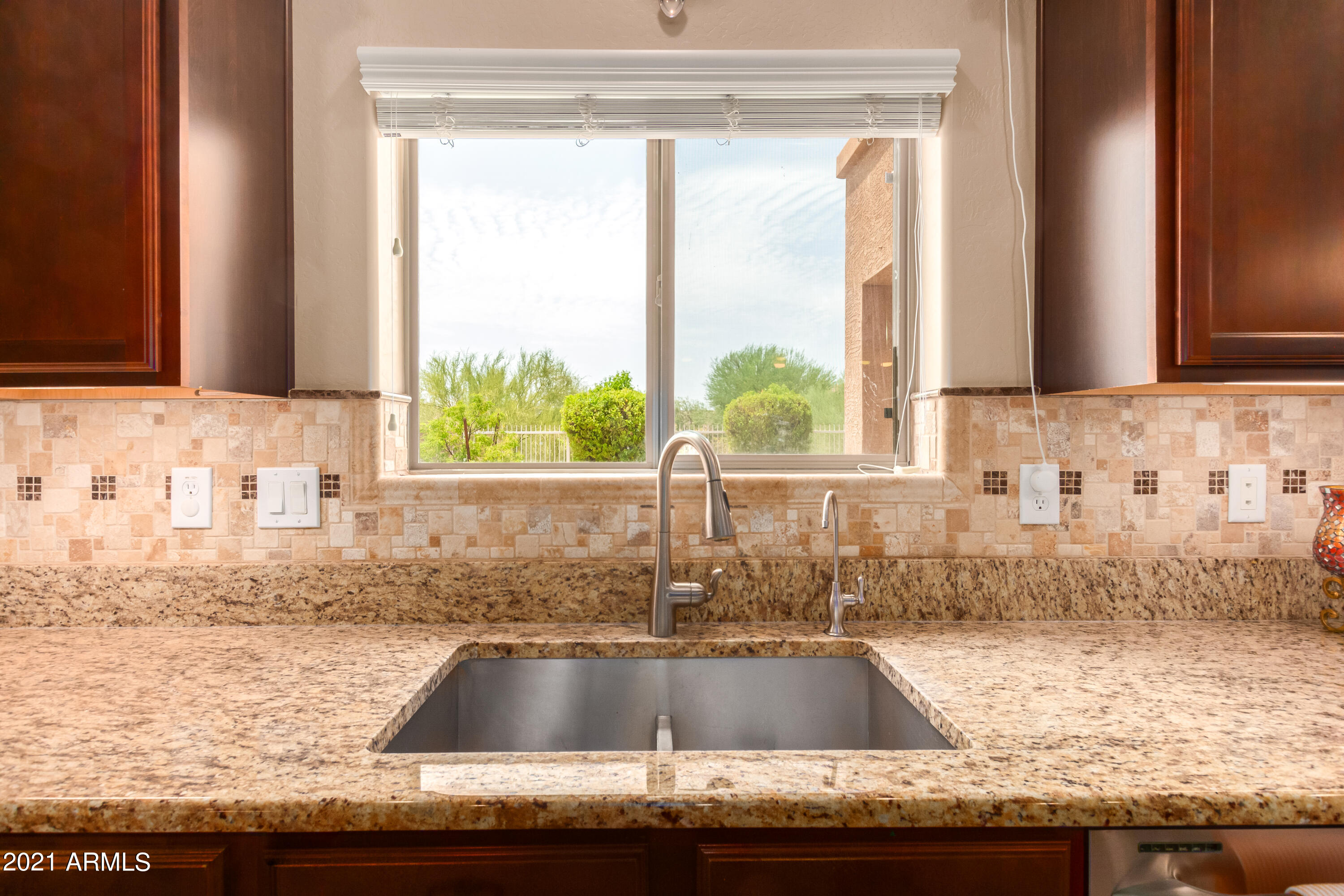 4033 East Hashknife Road Phoenix, AZ 85050 - Photo 16 of 40 16 - Hashknife