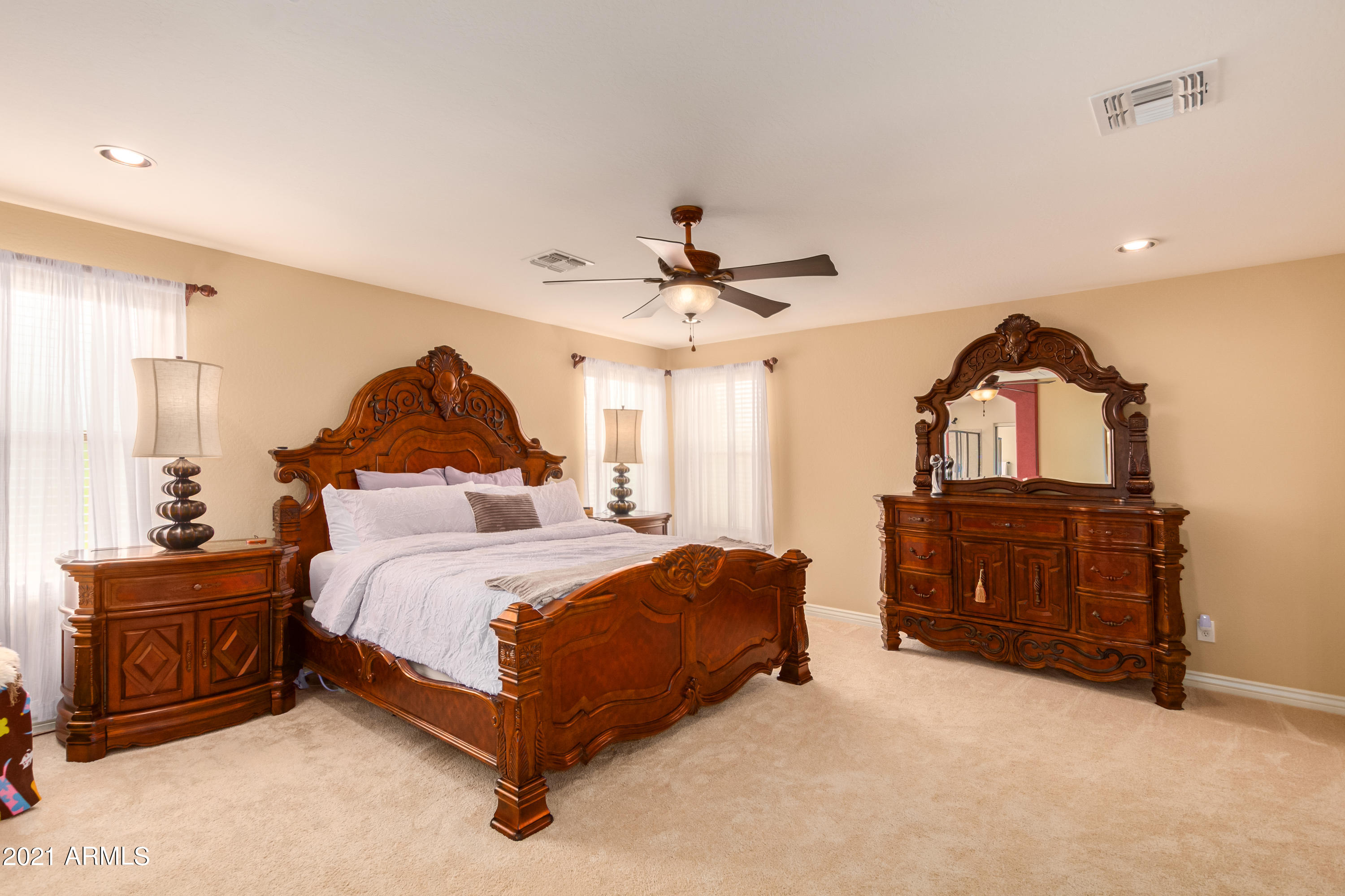 4033 East Hashknife Road Phoenix, AZ 85050 - Photo 23 of 40 23 - Hashknife
