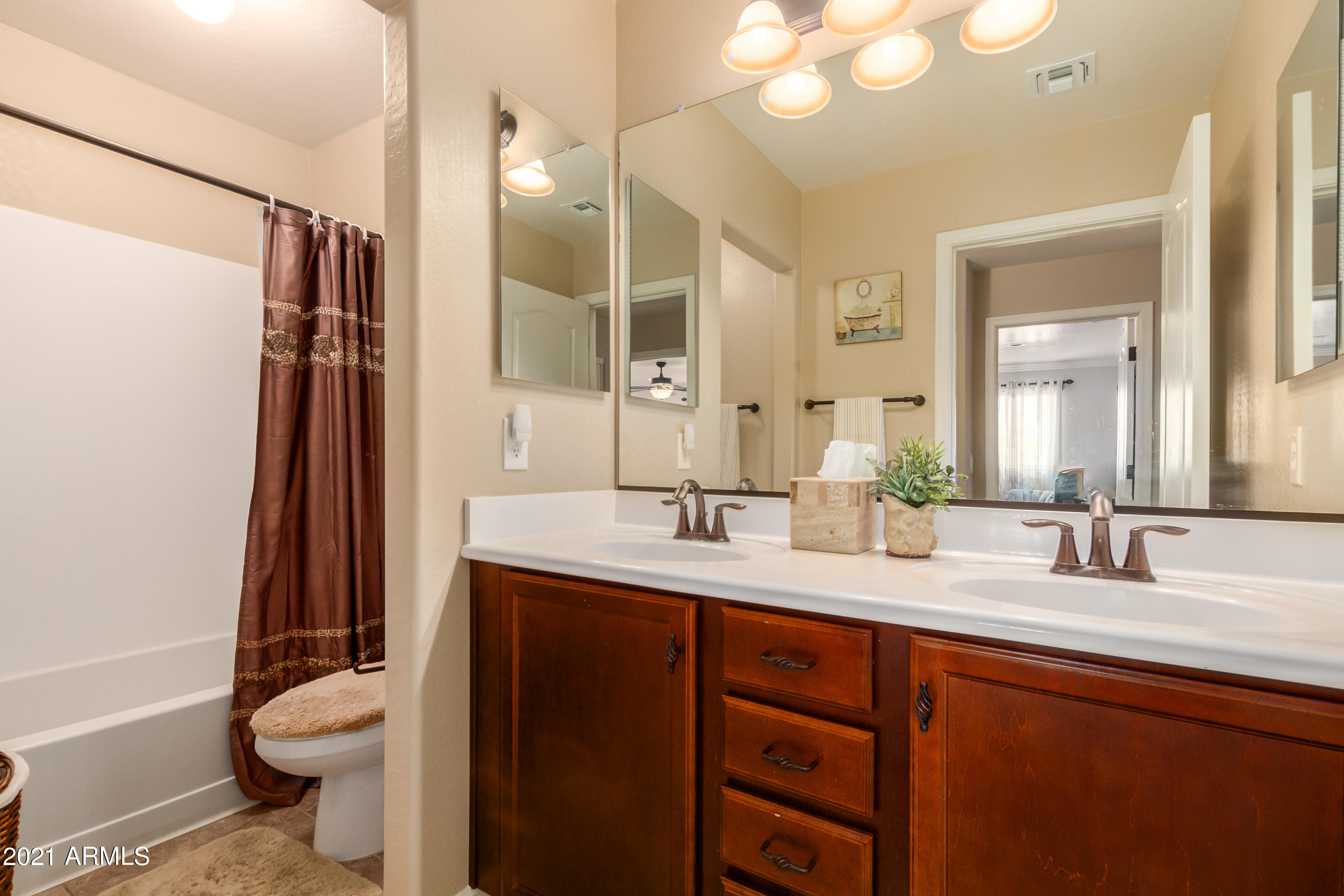 4033 East Hashknife Road Phoenix, AZ 85050 - Photo 36 of 40 36 - Hashknife
