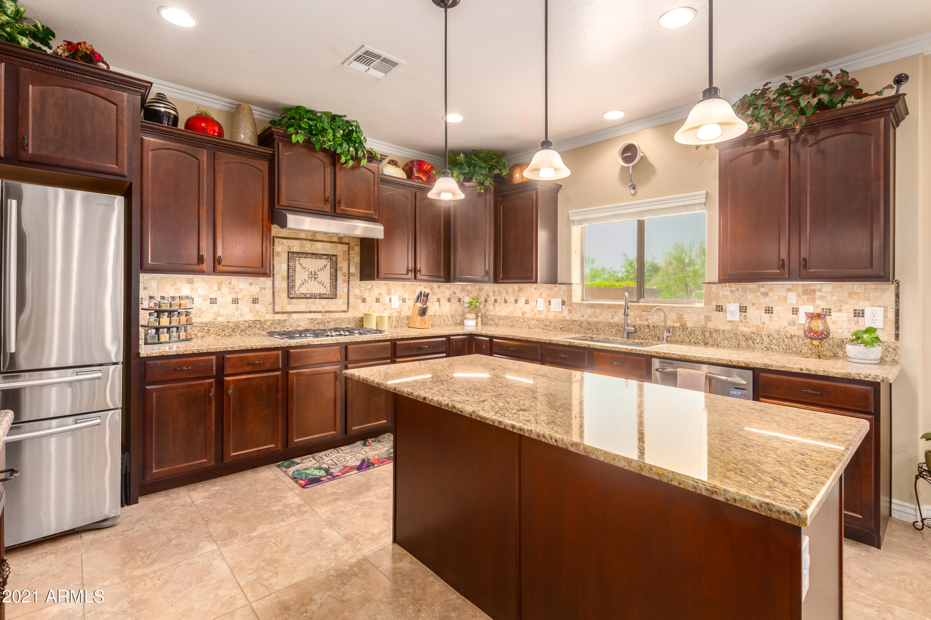 4033 East Hashknife Road Phoenix, AZ 85050 - Photo 9 of 40 11 - Hashknife