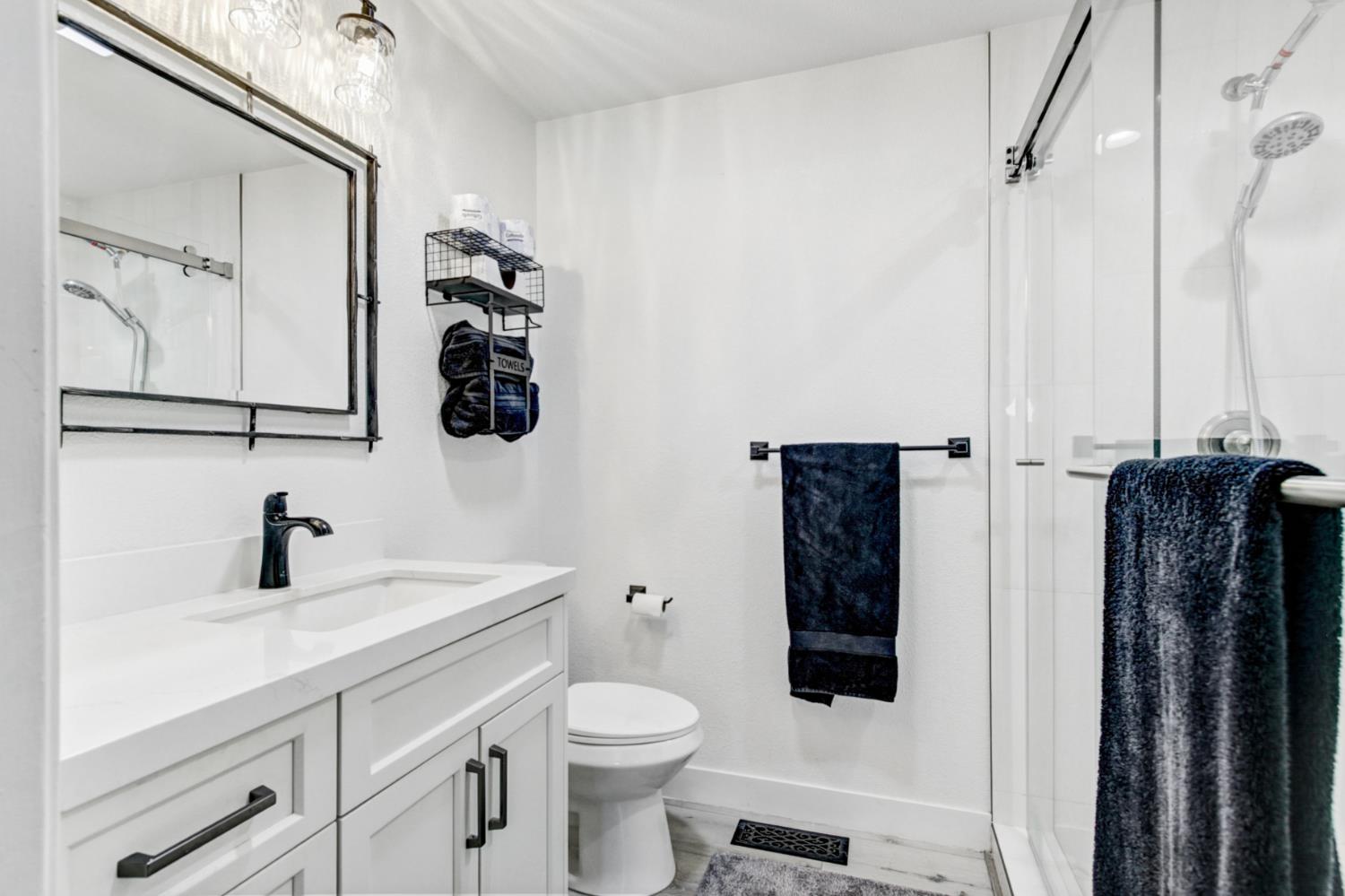 9529 Sheldon Road Elk Grove, CA 95624 - Photo 25 of 68