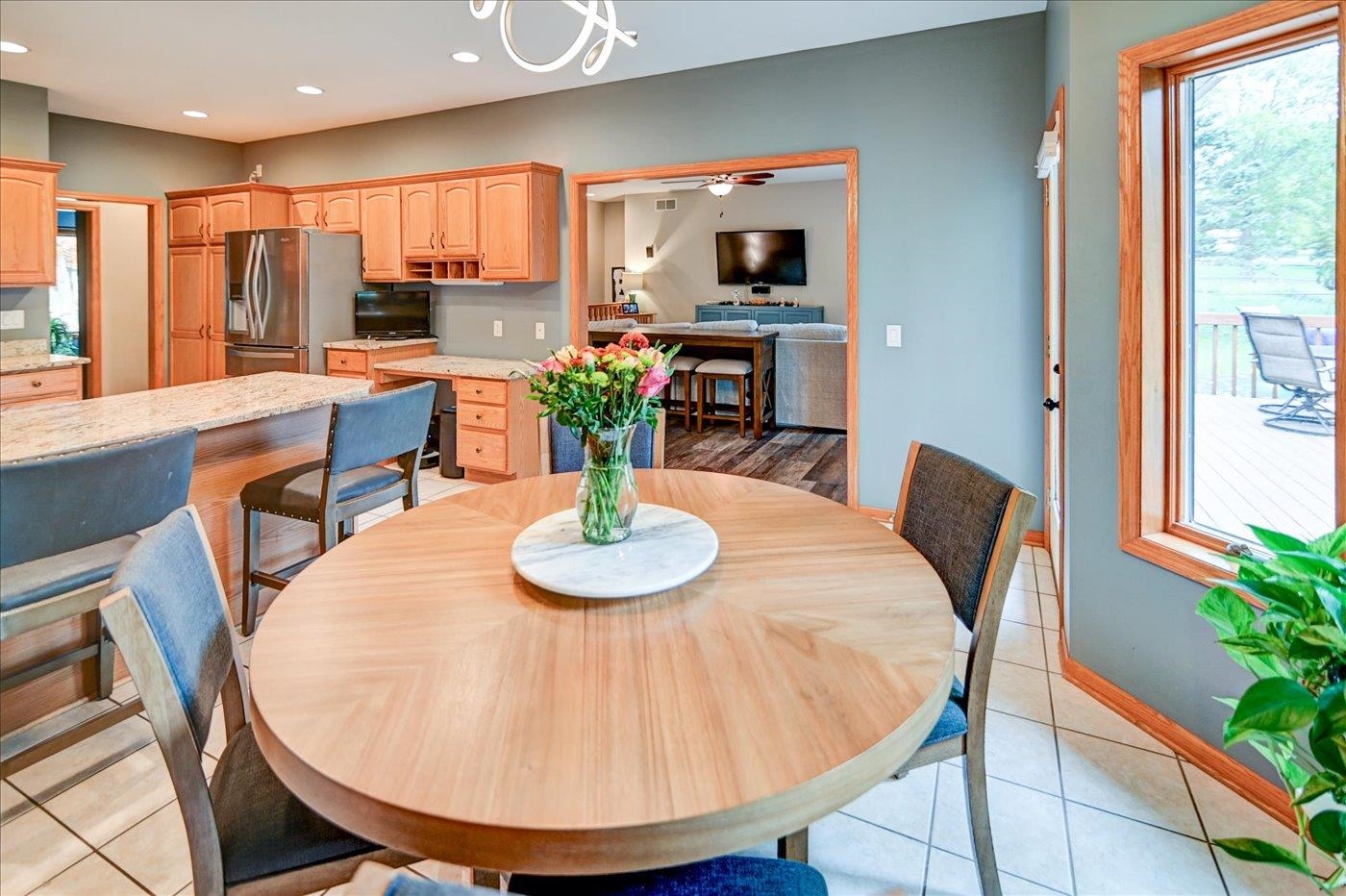 5494 Sunset Trail Waunakee, WI 53597 - Photo 23 of 57