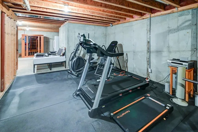 $699,900 | 5494 Sunset Trail, Waunakee, WI 53597