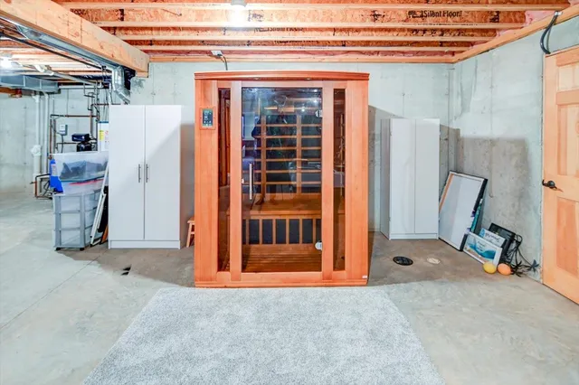 $699,900 | 5494 Sunset Trail, Waunakee, WI 53597