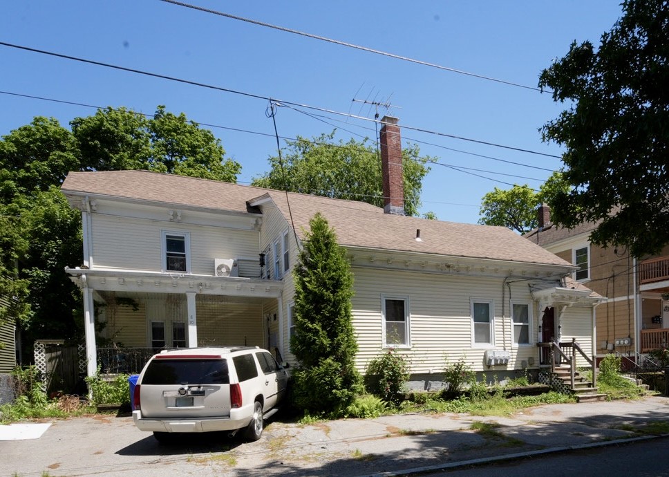 8 Washington Street Pawtucket, RI 02860 - Photo 3 of 19