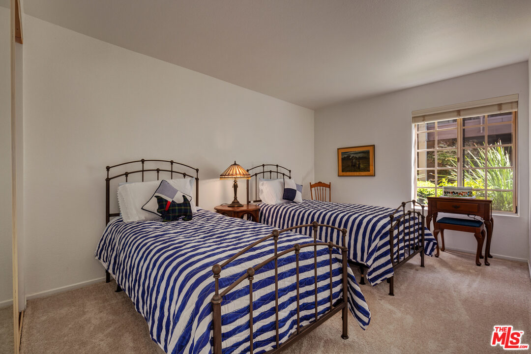 1313 Valley View Road, Unit 113 Glendale, CA 91202 - Photo 22 of 29