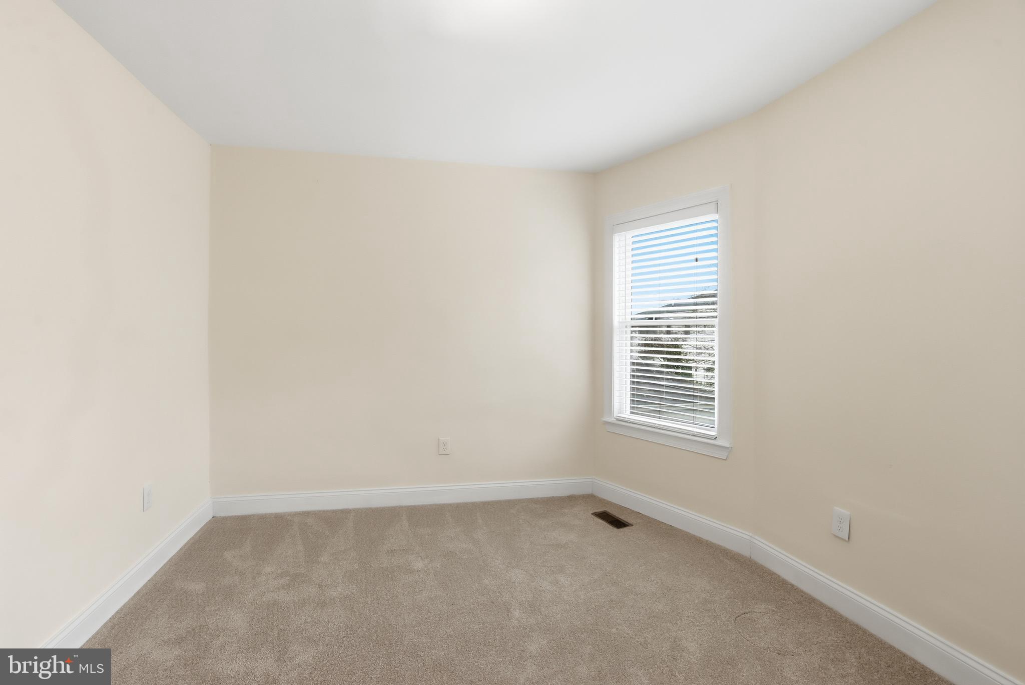 3211 Dorchester Road Baltimore, MD 21215 - Photo 21 of 28
