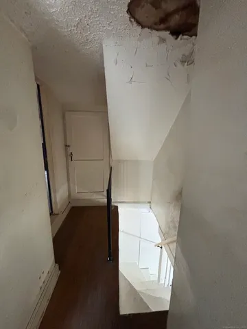 a view of walk in closet