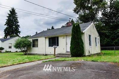 3632 Southeast 6th Street Renton, WA 98058 - Photo 1 of 10