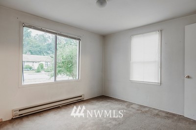 3632 Southeast 6th Street Renton, WA 98058 - Photo 10 of 10