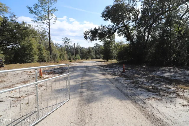 $435,000 | 5065 Northeast 219a Road, Unit COUNTY, Melrose, FL 32666