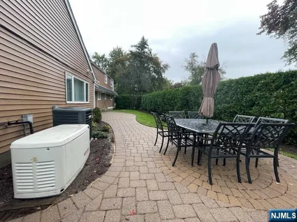 $5,300 | 50 Knollwood Drive, Paramus, NJ 07652