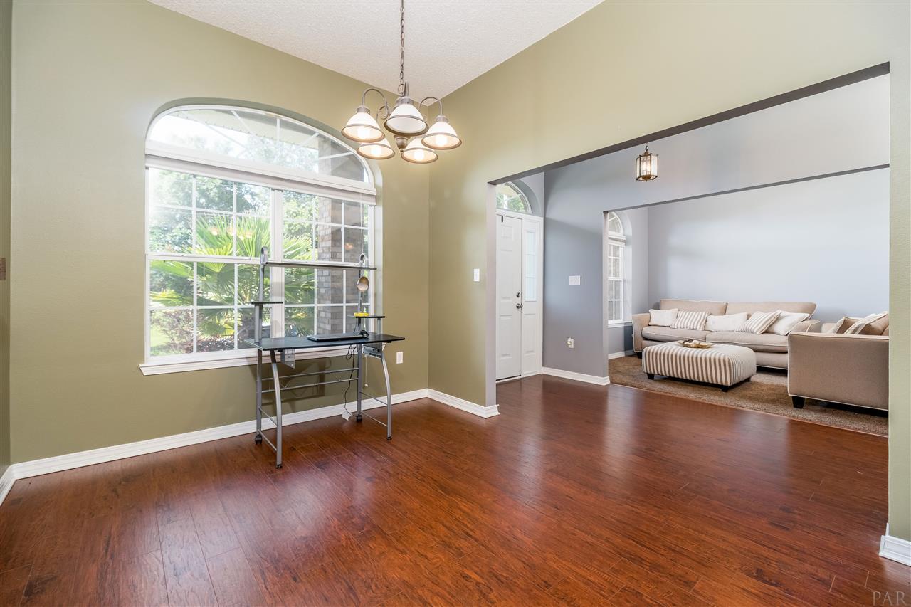 6674 Da Lisa Road Milton, FL 32583 - Photo 4 of 42 Gallery Image 4