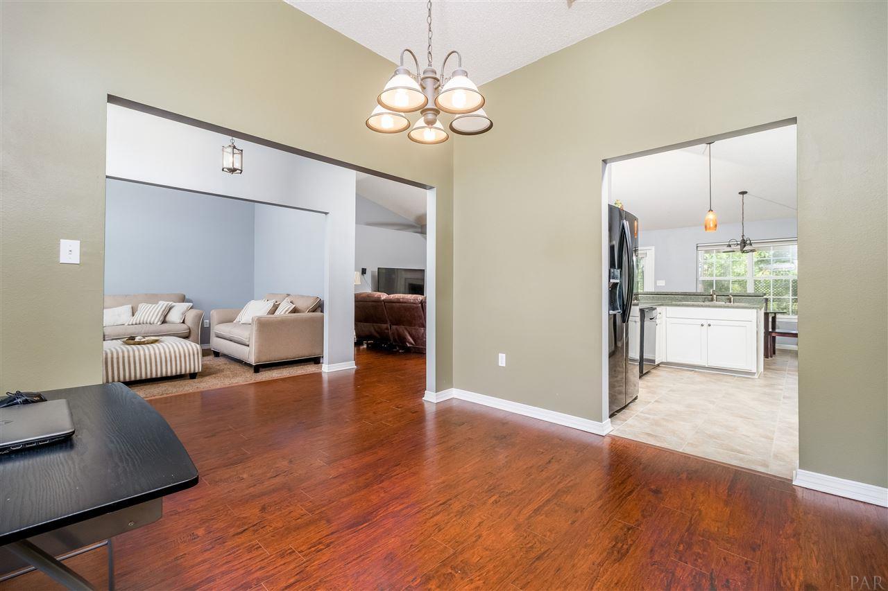 6674 Da Lisa Road Milton, FL 32583 - Photo 5 of 42 Gallery Image 5