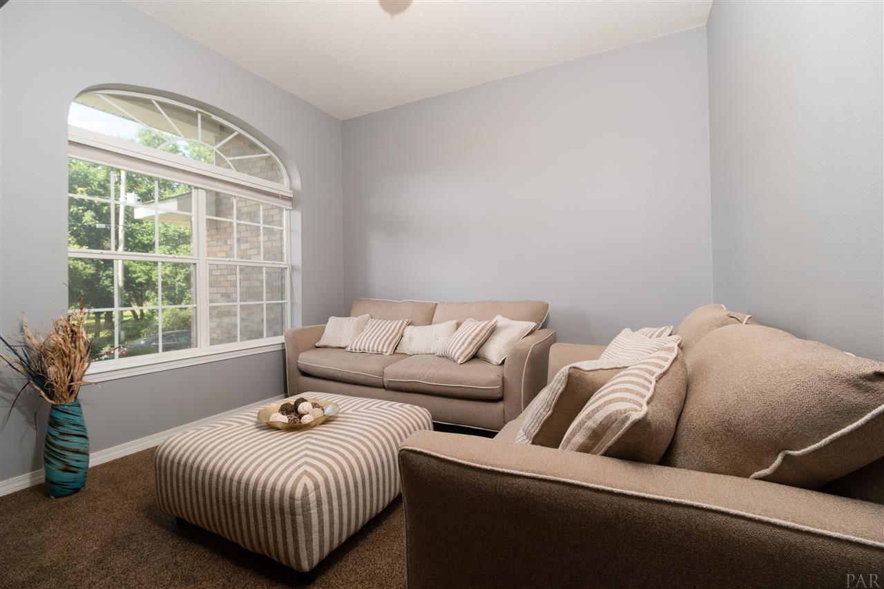 6674 Da Lisa Road Milton, FL 32583 - Photo 6 of 42 Gallery Image 6