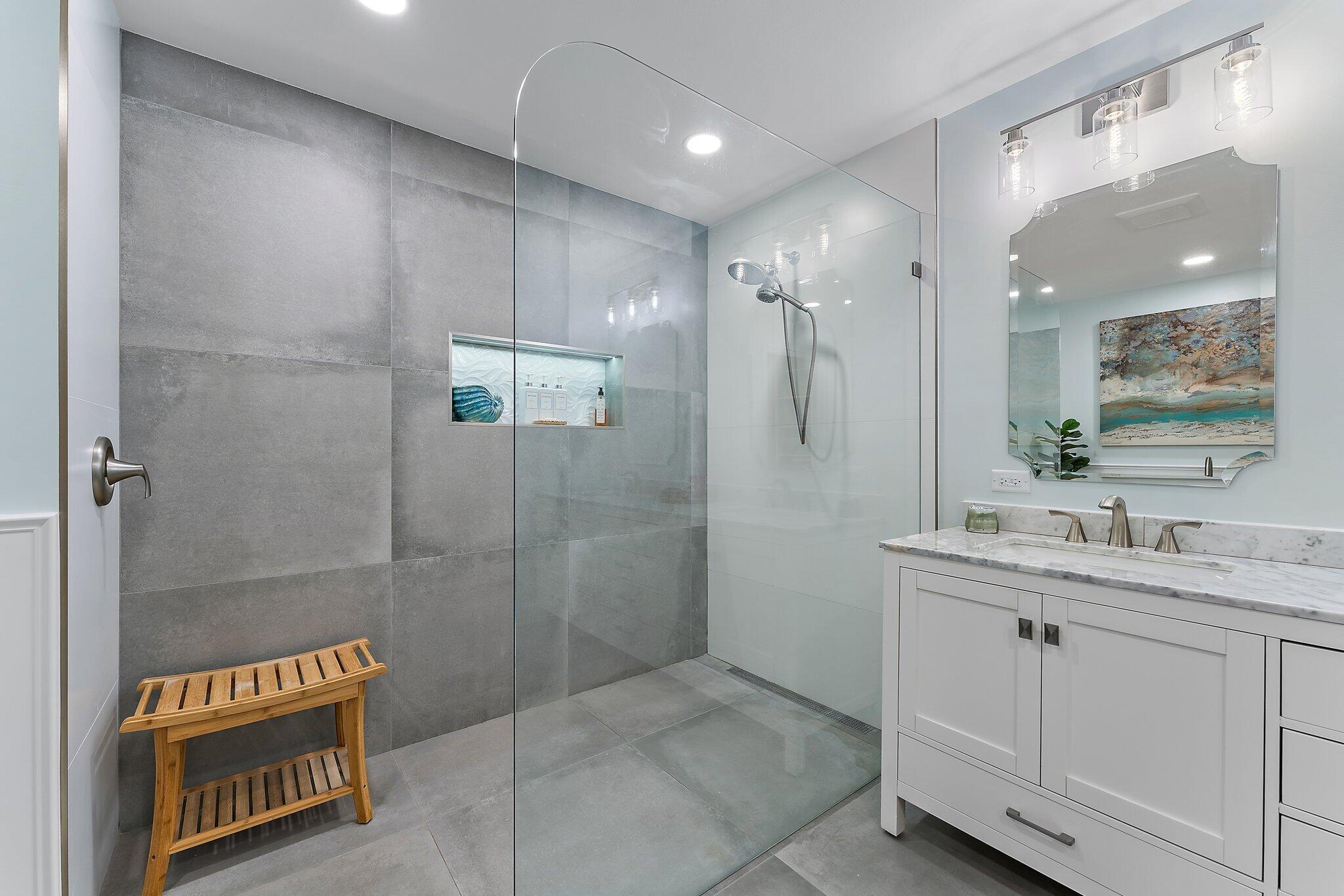 129 Dunes Edge Road Jupiter, FL 33477 - Photo 24 of 38 Master Shower