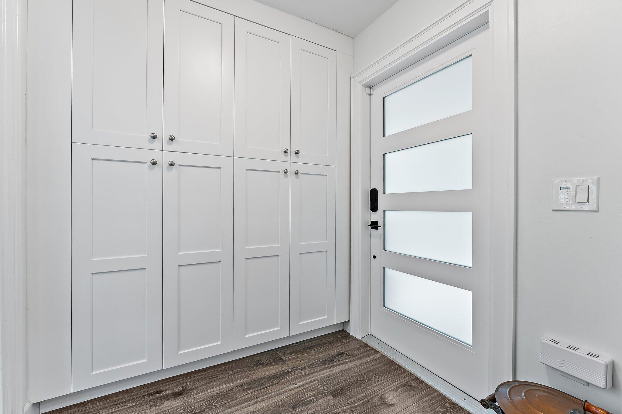 129 Dunes Edge Road Jupiter, FL 33477 - Photo 5 of 38 Entrance