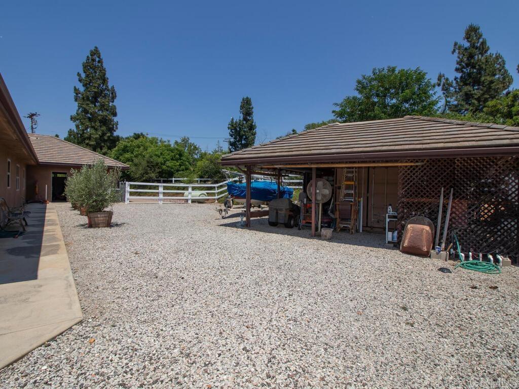 1845 Acacia Lane Fallbrook, CA 92028 - Photo 50 of 54 a view of outdoor space yard and patio