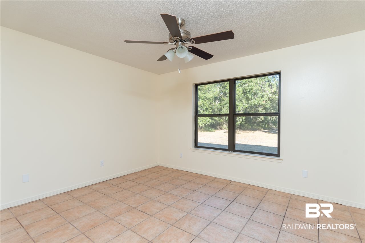 9850 King Road Fairhope, AL 36532 - Photo 11 of 32