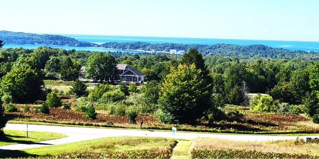 $119,900 | North Slope Drive, Onekama, MI 49675