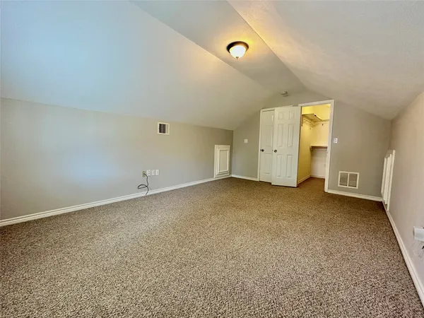 $2,495 | 112 Munford Street, Houston, TX 77008