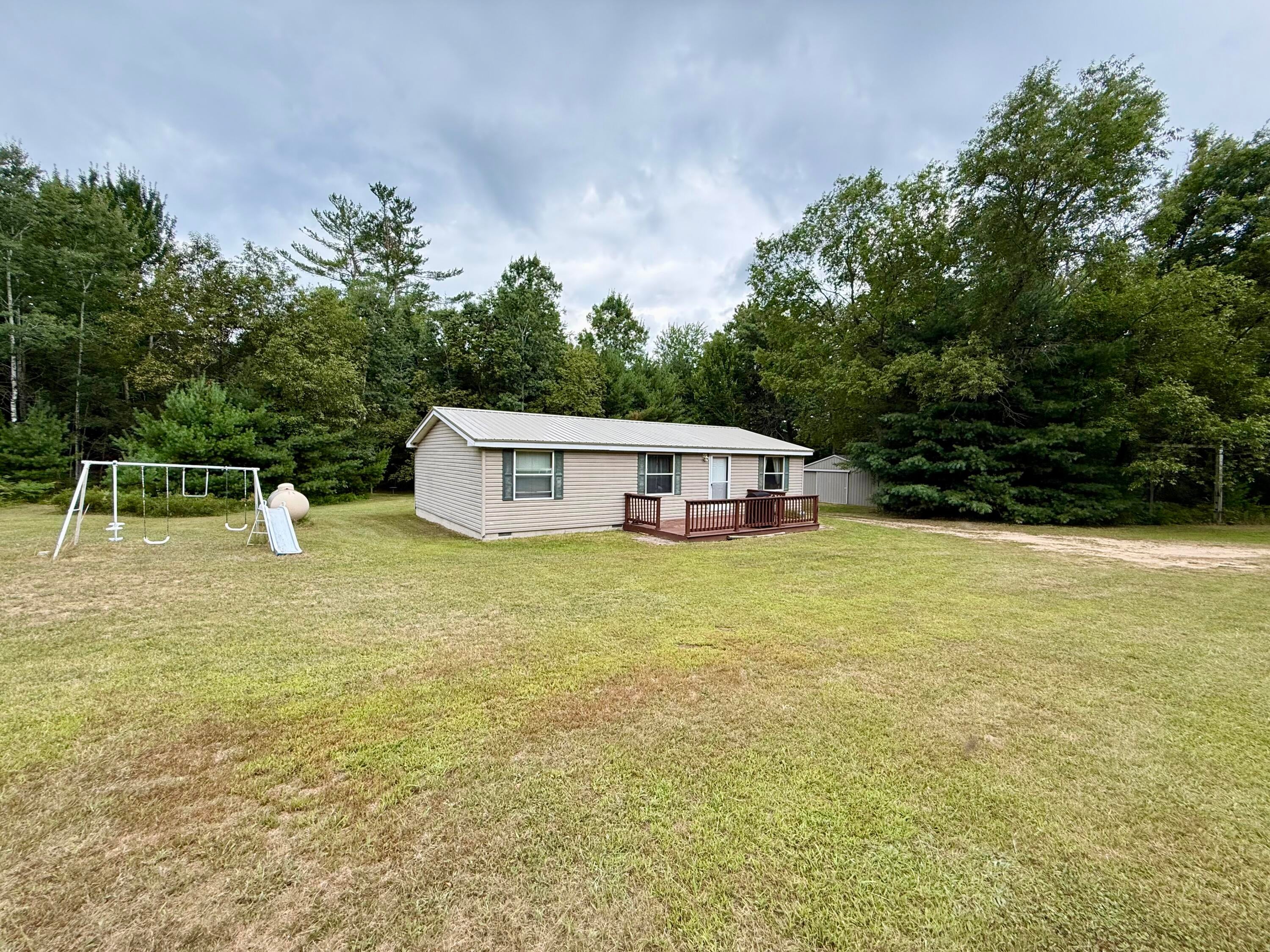 10256 Billman Road Roscommon, MI 48653 - Photo 23 of 27 IMG_9034