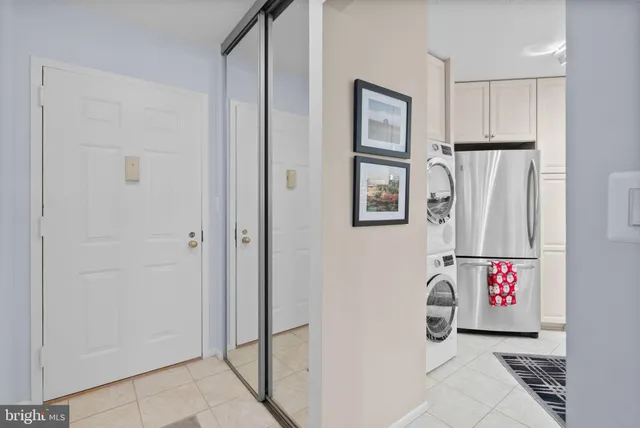 $2,450 | 900 North Stafford Street, Unit 1410, Arlington, VA 22203