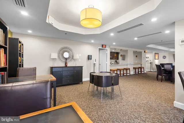 $2,450 | 900 North Stafford Street, Unit 1410, Arlington, VA 22203