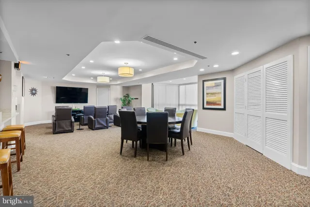 $2,450 | 900 North Stafford Street, Unit 1410, Arlington, VA 22203