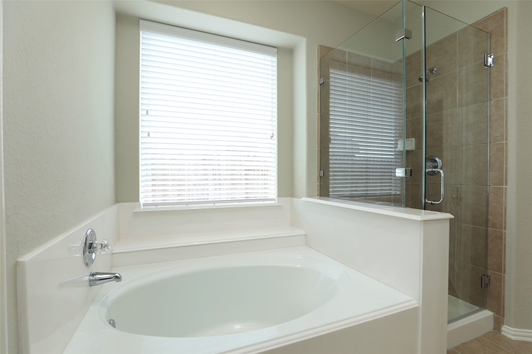 9603 Red Rugosa Drive Houston, TX 77095 - Photo 24 of 43 Primary Bathroom