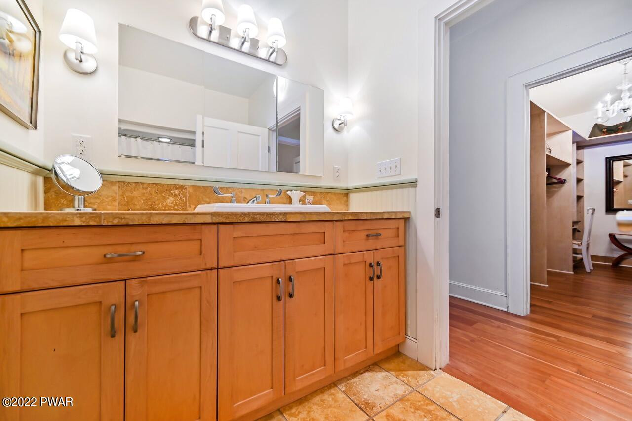 45 Tammany Flats Road Damascus, PA 18415 - Photo 47 of 73 a view of a kitchen from the hallway