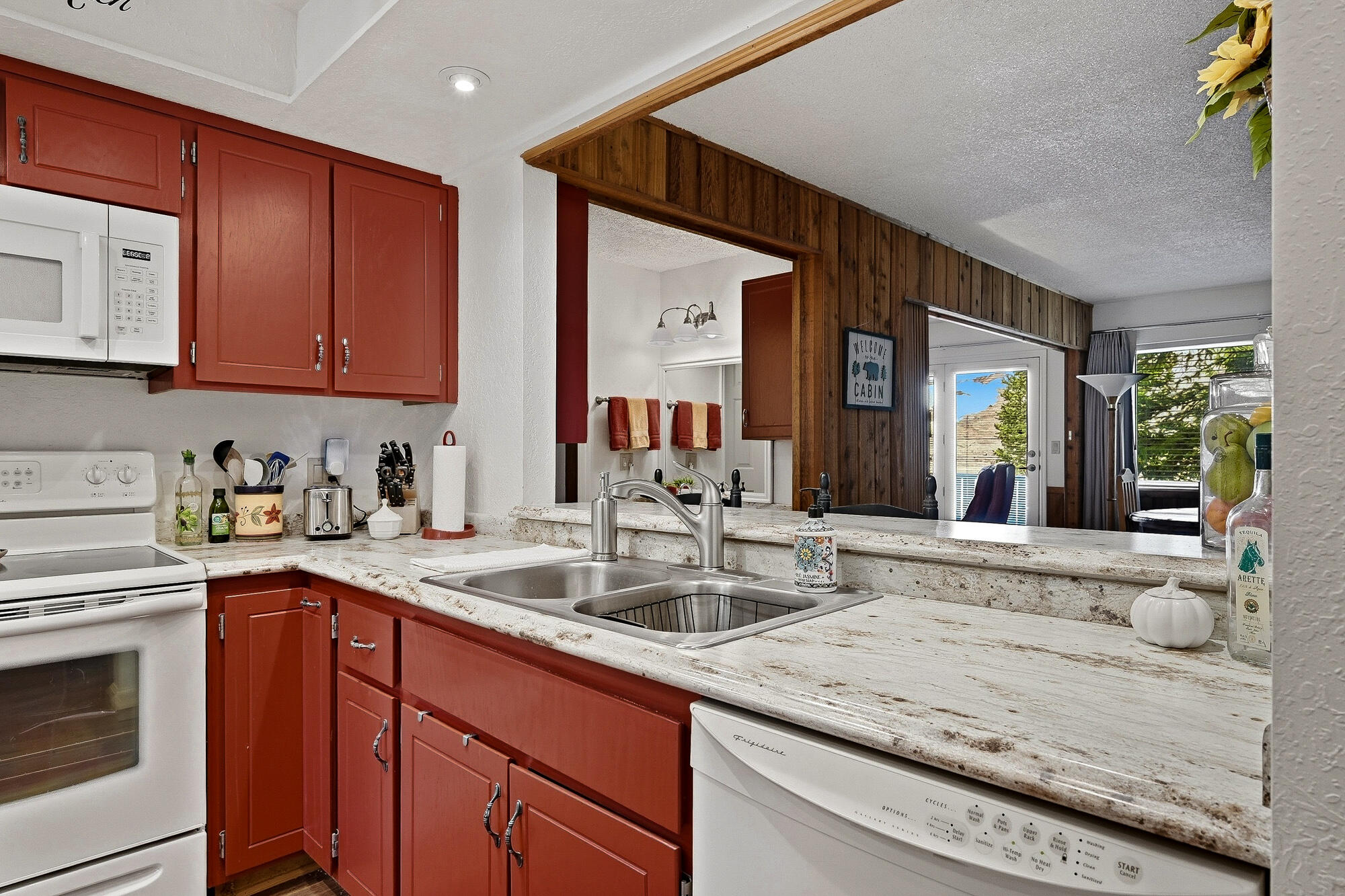 561 South Vasels Road, Unit R9C Brian Head, UT 84719 - Photo 15 of 48 Evergreen 9-C-23