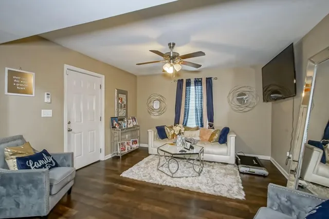 $1,800 | 6029 Marigny Street, New Orleans, LA 70122