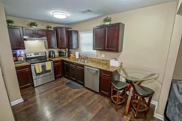 $1,800 | 6029 Marigny Street, New Orleans, LA 70122