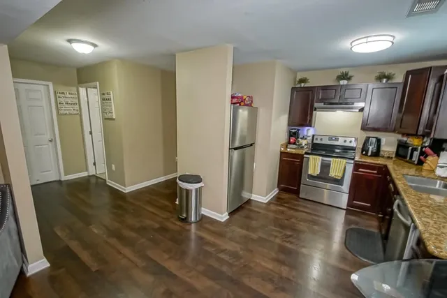 $1,800 | 6029 Marigny Street, New Orleans, LA 70122