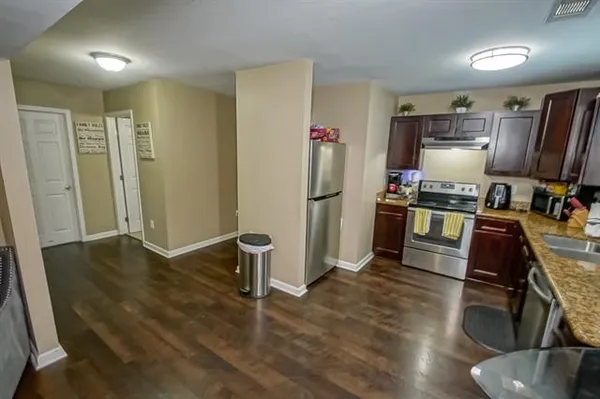$1,800 | 6029 Marigny Street, New Orleans, LA 70122